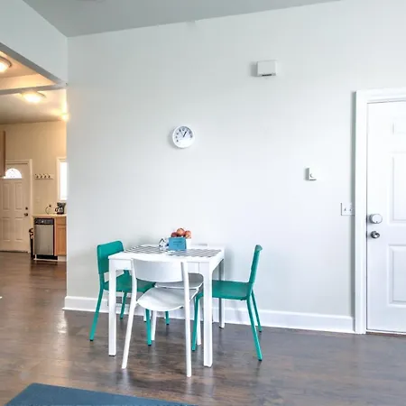 Hosteeva Capitol Hill 2Br Apt - 7 Walking Distance To Dining
